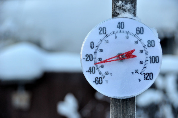 BRRR…. IT’S GETTING COLD OUTSIDE Warning: Freezing Temperatures Ahead!